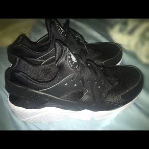 Nike Air Huarache Men’s Custom Made